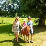 Domaine Des Lilas 3*