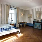 Bed & Breakfast Domaine Des Lilas Saint-Germain-Lembron