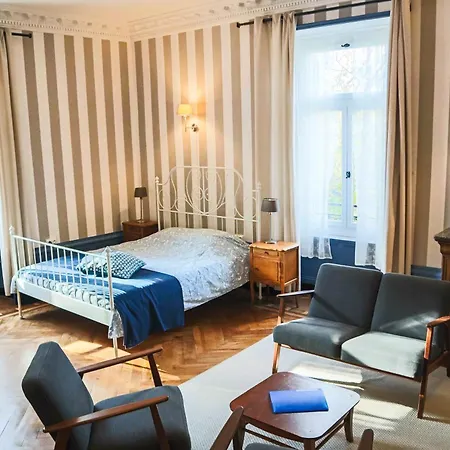 Bed & Breakfast Domaine Des Lilas 3*