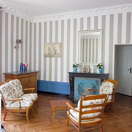 Bed and Breakfast Domaine Des Lilas Saint-Germain-Lembron