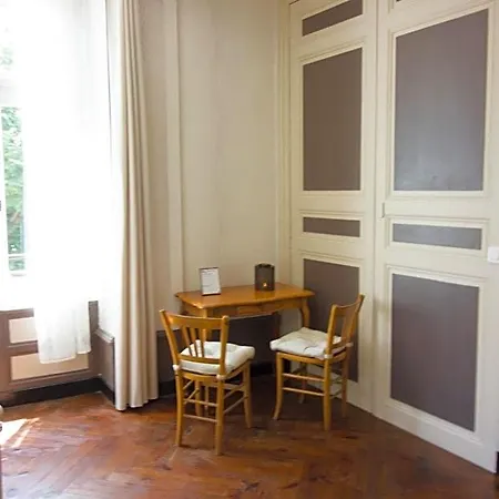 Domaine Des Lilas 3* Saint-Germain-Lembron