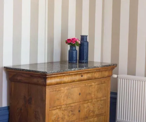 Bed & Breakfast Domaine Des Lilas 3*